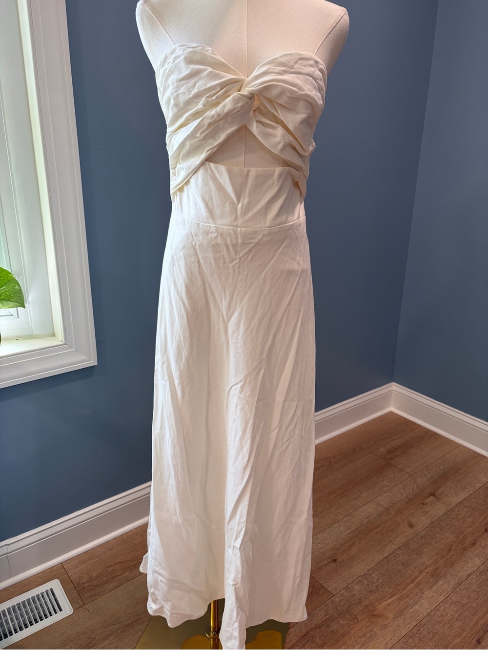 Petal + Pup White Strapless Twist Front Linen Blend Midi Dress US 6